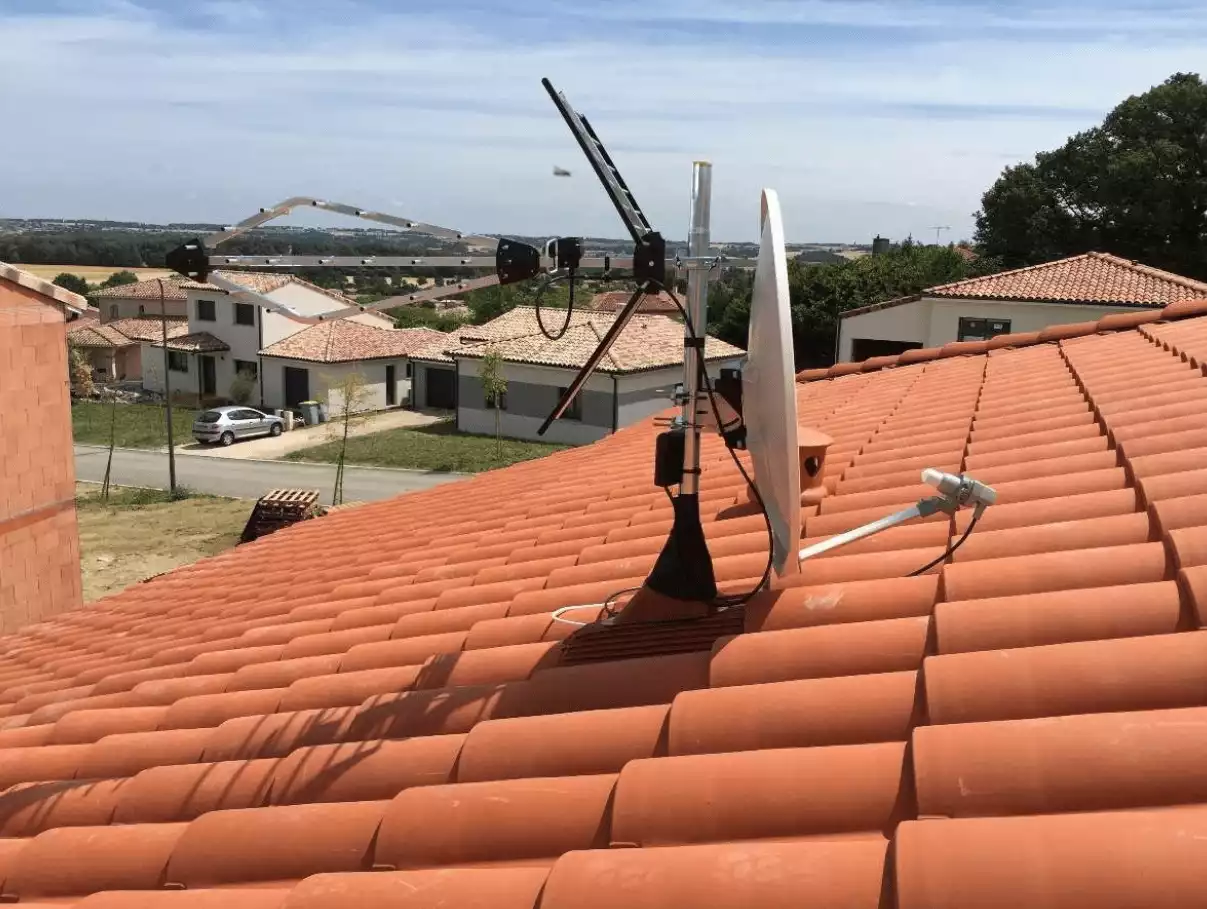 Installation d'un filtre 5G sur une antenne à Caujac proche de Mauressac